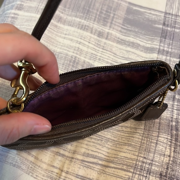 Coach mini clutch in brown colour - Picture 3 of 3